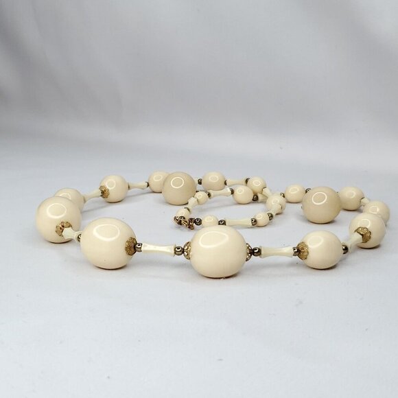 Vintage Ivory Gold Beaded Necklace Clip On Earrings Gold Filigree Bead Caps 30" - Picture 3 of 4